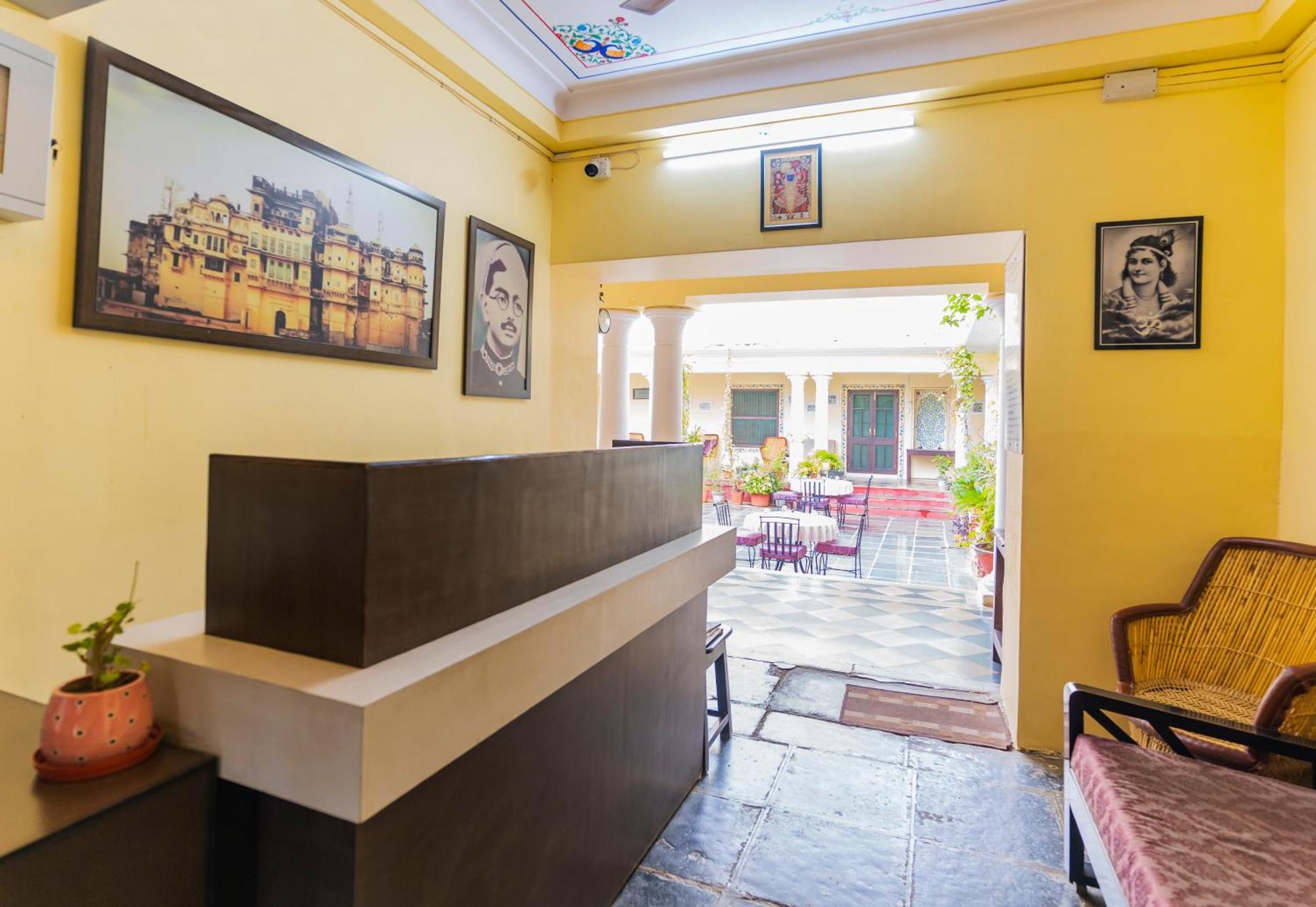 Kalyan Villa Homestay อุเดเปอร์ ภายนอก รูปภาพ