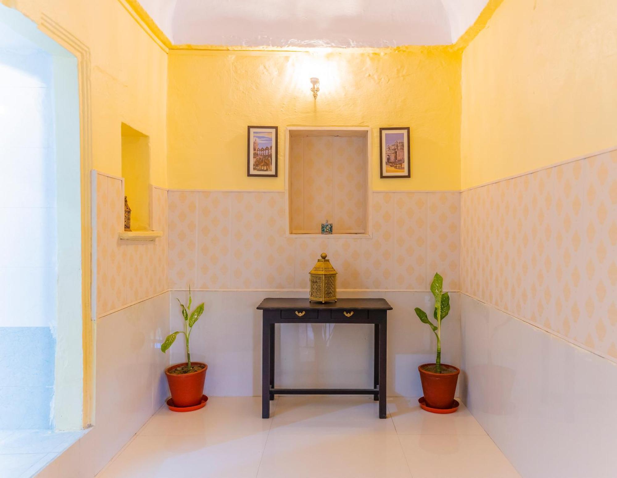 Kalyan Villa Homestay อุเดเปอร์ ภายนอก รูปภาพ