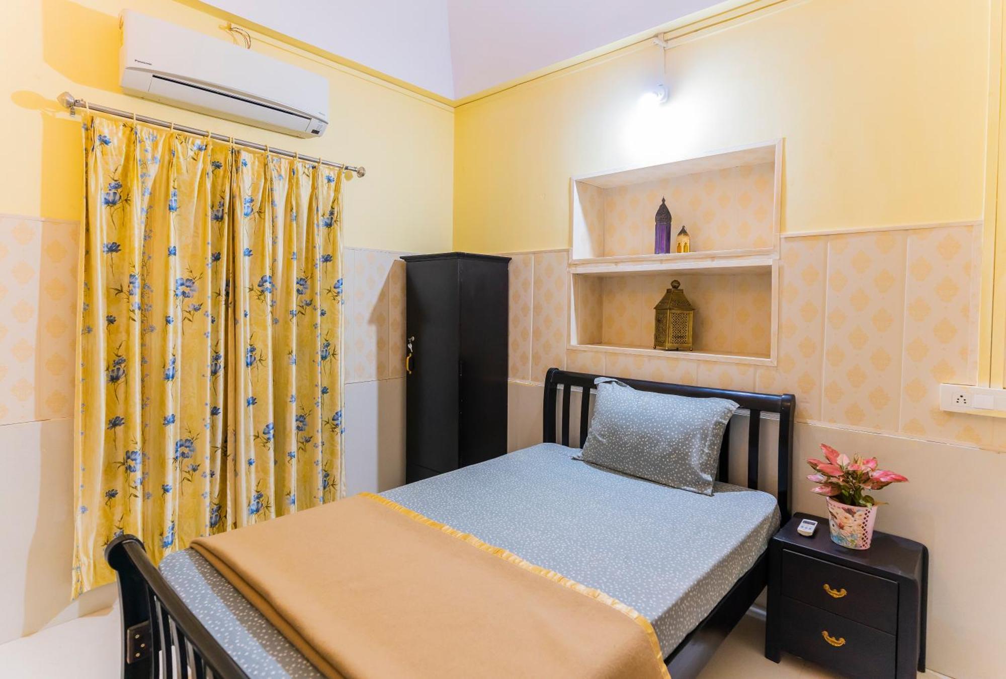 Kalyan Villa Homestay อุเดเปอร์ ภายนอก รูปภาพ