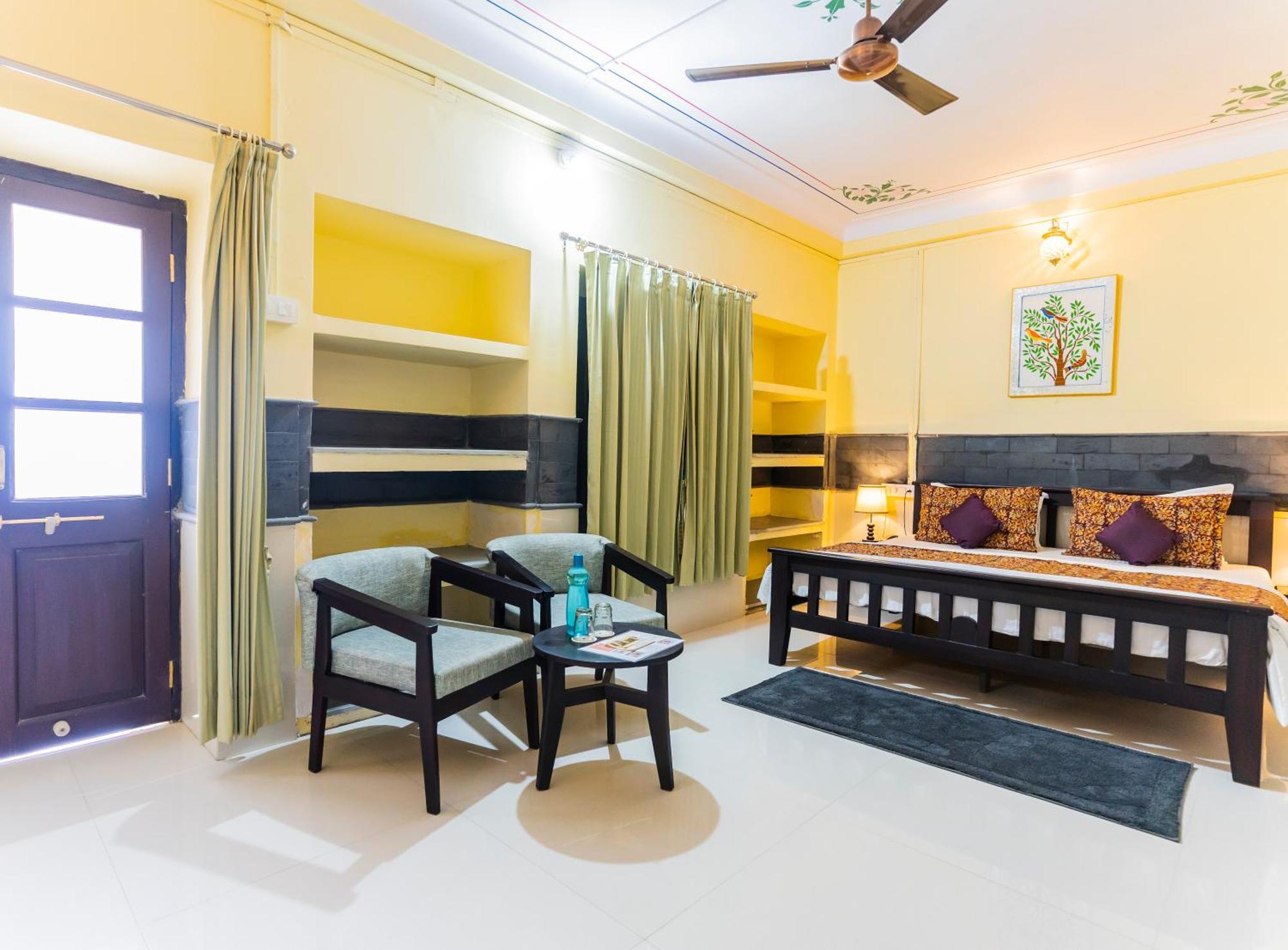Kalyan Villa Homestay อุเดเปอร์ ภายนอก รูปภาพ
