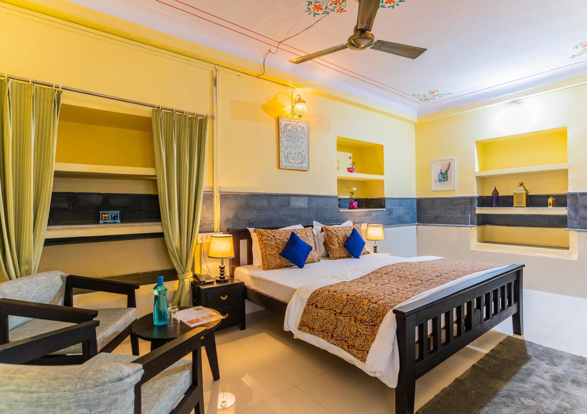 Kalyan Villa Homestay อุเดเปอร์ ภายนอก รูปภาพ